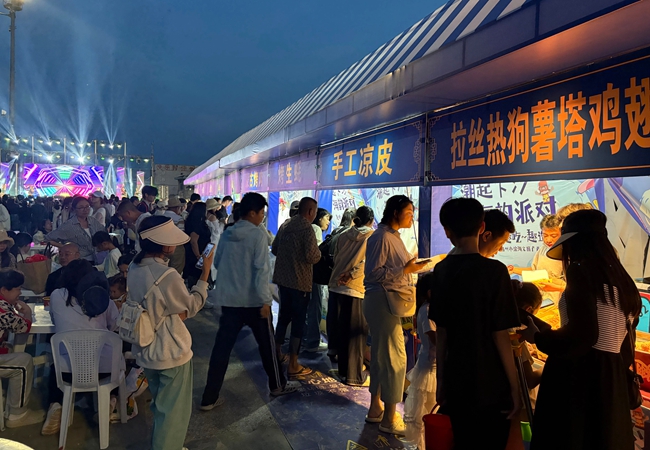 夜间经济、住宿餐饮、商圈消费多点开花
