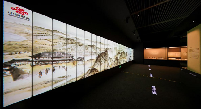“楚脉联通·鼎耀国博”文物数字化展