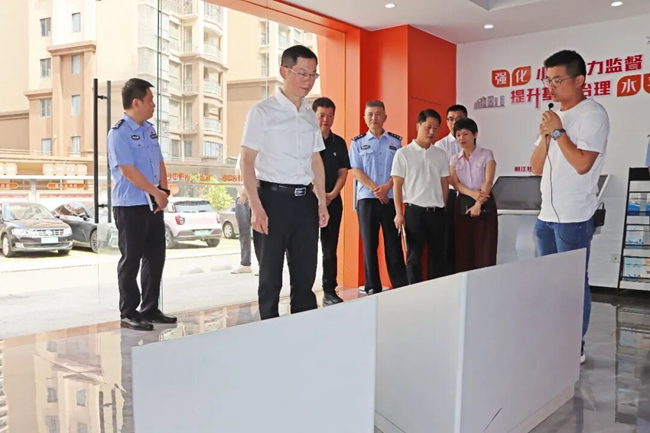 在双阳街道阳江社区调研