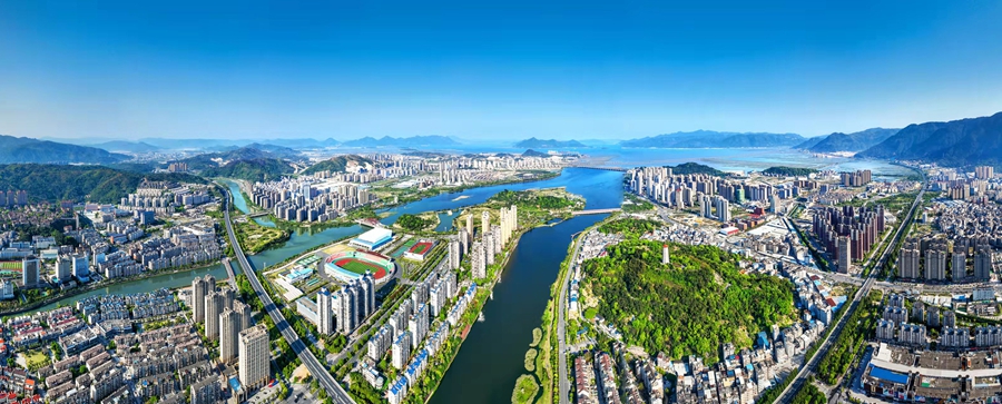 山水环绕的蕉城区