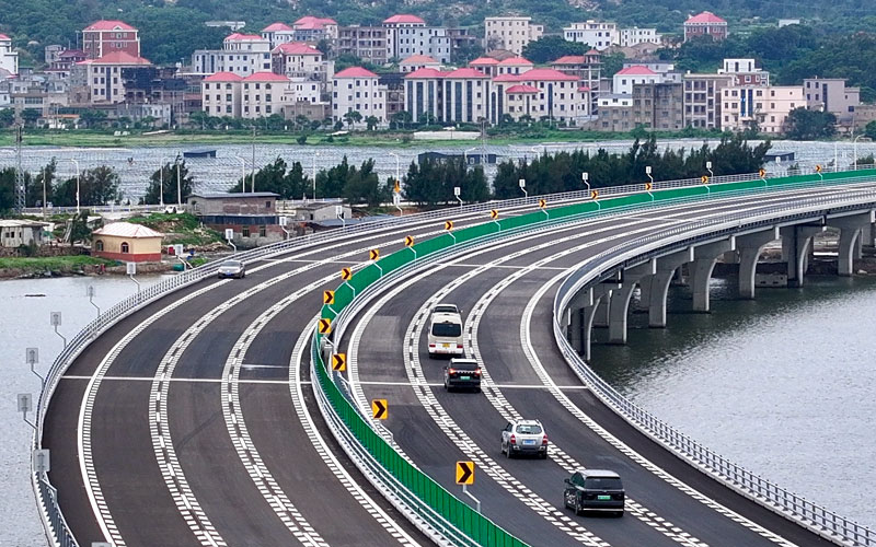 一橋橫碧波 福建這座跨海大橋正式通車