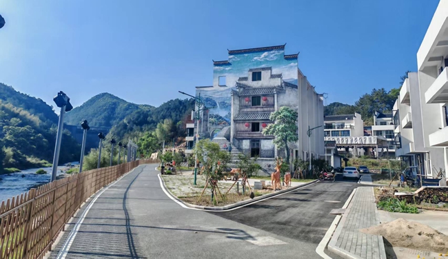 福建宁德：新官理旧账破困局 旧园焕新生惠移民
