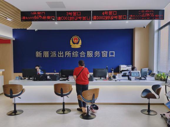 促进人才安居，助力“筑巢引凤”