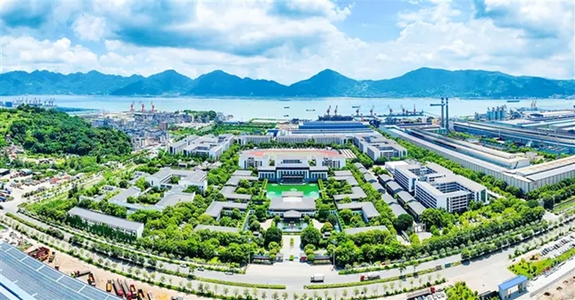 青拓集團。鄭霄攝
