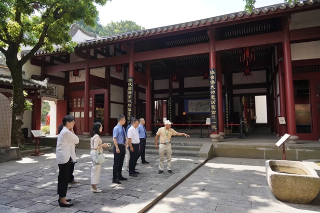 现场参观