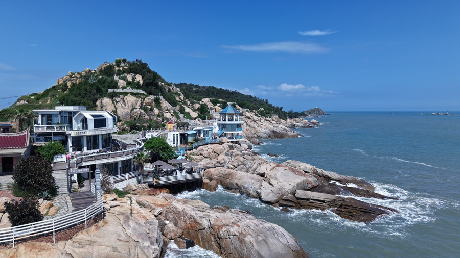 大岞村的濱海風景。李昌乾攝