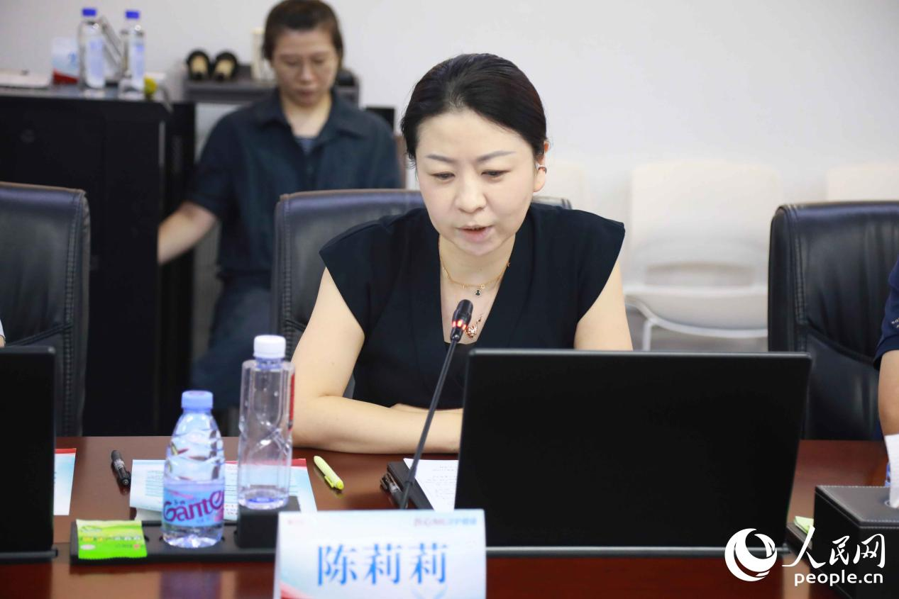 陈莉莉提出“不唯pCR论”观点。实习生 翁佩云摄