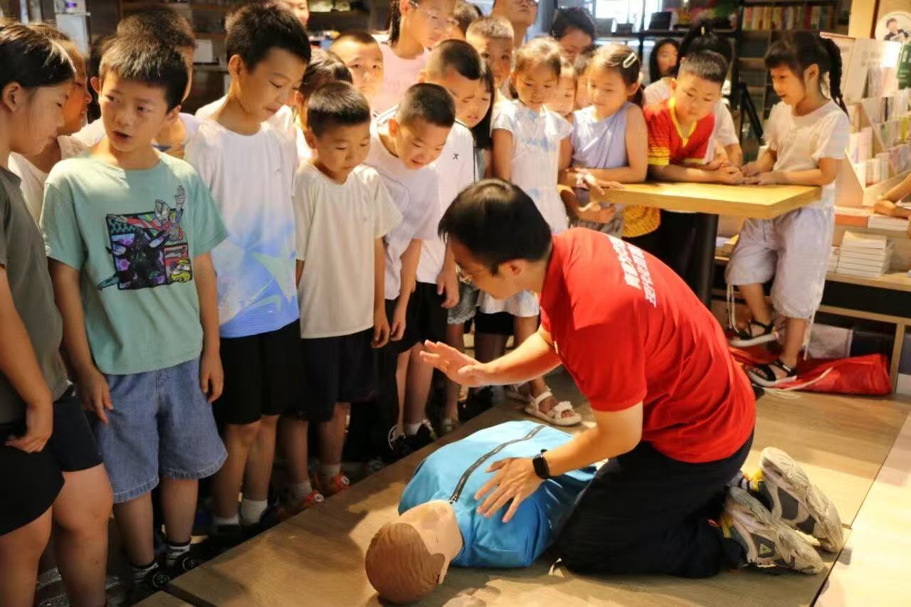厦门大学：898支实践队走进“社会大课堂”万里山海书写青春华章(图2)