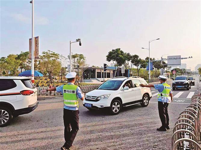 以精細化手段統籌路面資源，提升場館人車疏散效率。