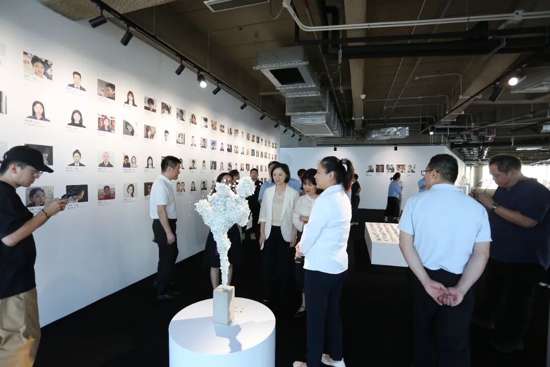 《世界的“中国白”》展览现场