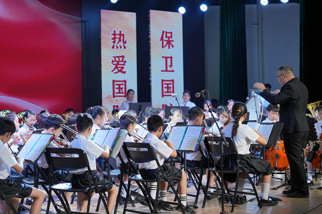 安溪縣實驗小學魁星管弦樂團帶來管弦合奏。劉伯怡攝
