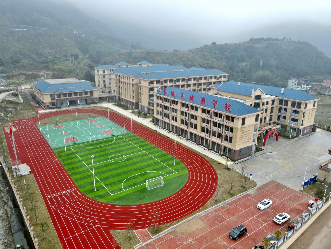 蕉城区城澳学校。杨慈监摄
