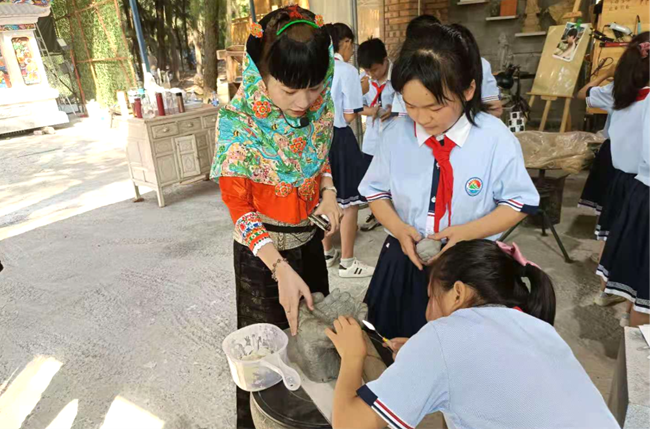 九匠九非遗研学体验基地