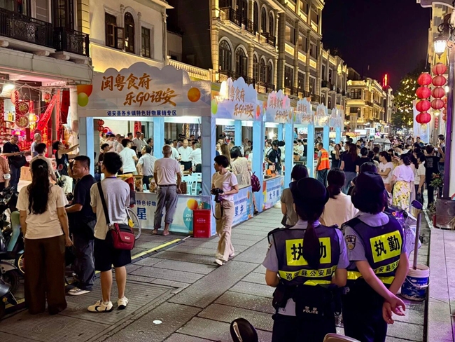 街頭人氣旺