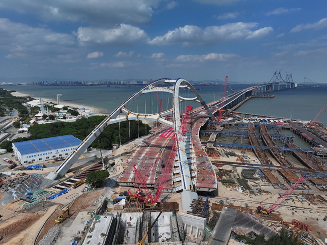 施工现场。中建二航局供图