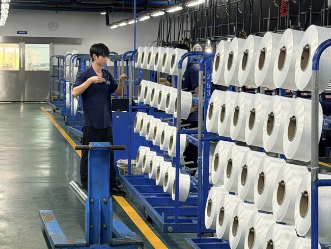 拿下全省单项冠军！一根锦纶丝背后的智能工厂(图2)