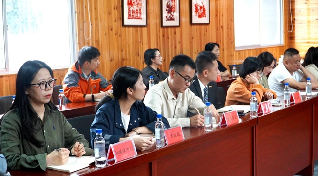 座談會現場。柘榮縣融媒體中心供圖
