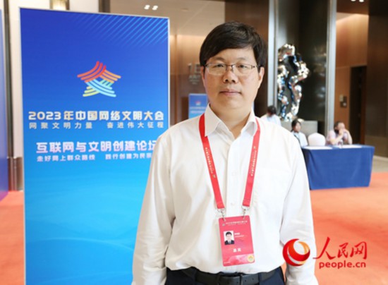 青海省委宣传部副部长李现曾 人民网记者陈博 摄