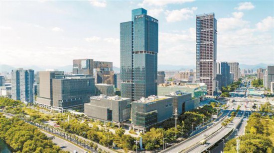 同安区积极扩大有效投资，持续深化产业攻坚。图为同安滨海新城。夏海滨摄