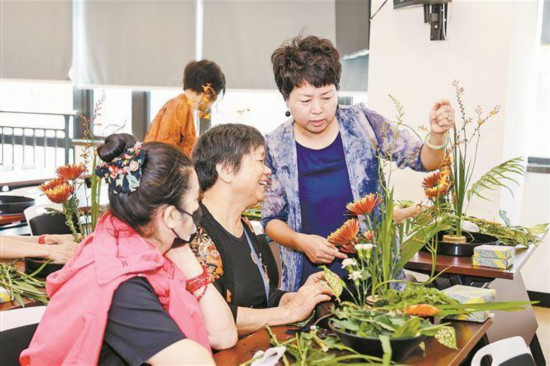 濠頭社區新時代文明實踐站老年學堂深受居民歡迎。廈門市委文明辦供圖